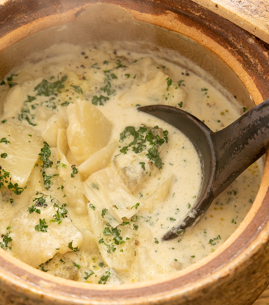 タラとじゃがいものクリームシチュー