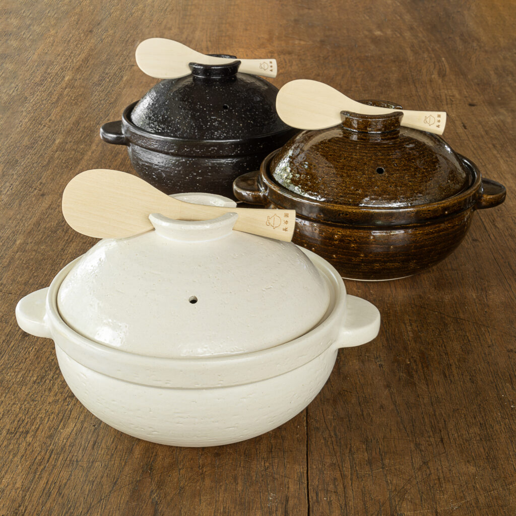 長谷製陶 長谷園 かまどさん ご飯 土鍋 ごはん鍋 二合炊き 約1000ml 直火 ACT-03 ブラック 正規品 長谷製陶 長谷園かまどさん 土鍋ご飯 2合炊き CT-03