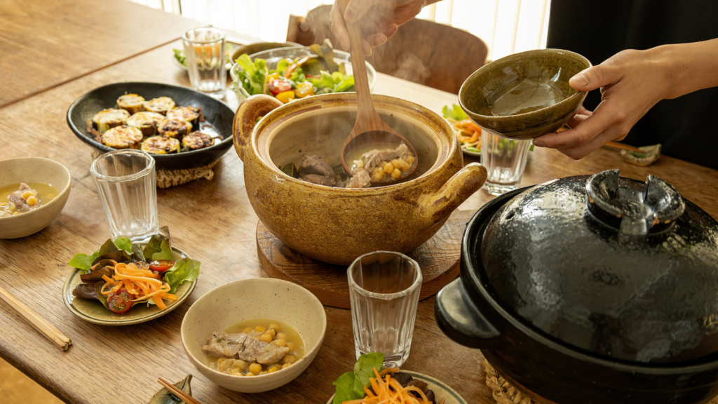 公式 IHビストロ蒸し鍋 大 シロ 1800ml 長谷園 土鍋 多機能 IH対応 直火対応 オーブン 電子レンジ対応 日本製 伊賀焼 AIC-32 公式 パーツ販売 ふた IHビストロ蒸し鍋 シロ