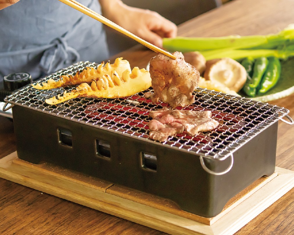 雑誌「文藝春秋」4月号で「あぶり名人 長角型 シーズヒーターコンロ 